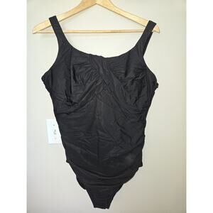 Lands End Womens Size 16DDD Black Swimsuit One Piece Underwire